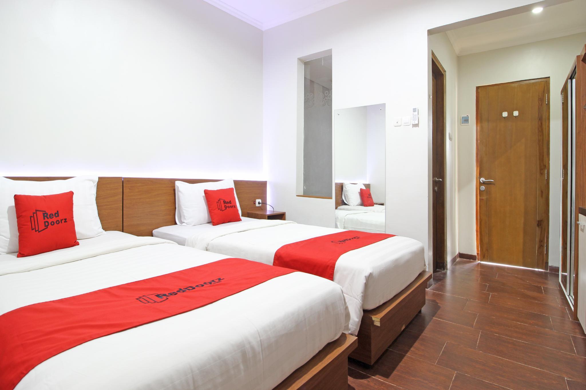 Reddoorz Near Jogja City Mall Mlati Exterior foto
